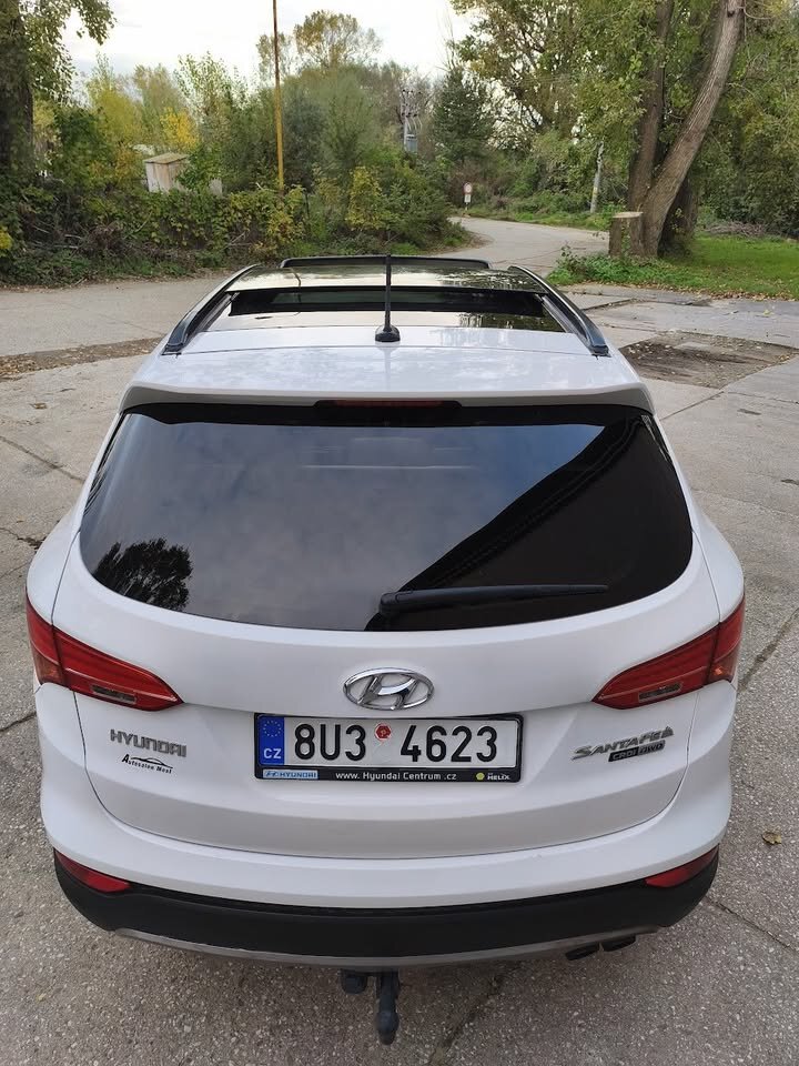 Hyundai Santa Fe SUV 2,2 l 145 kw