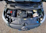Mercedes-Benz Vito 21