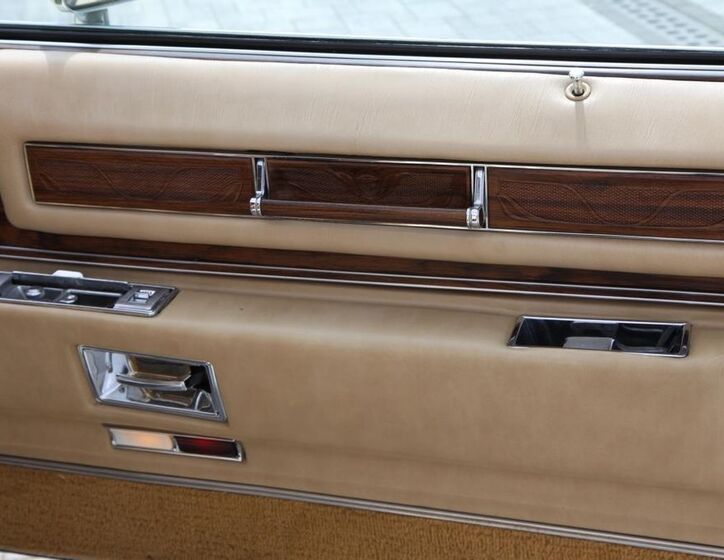 Cadillac Eldorado 15