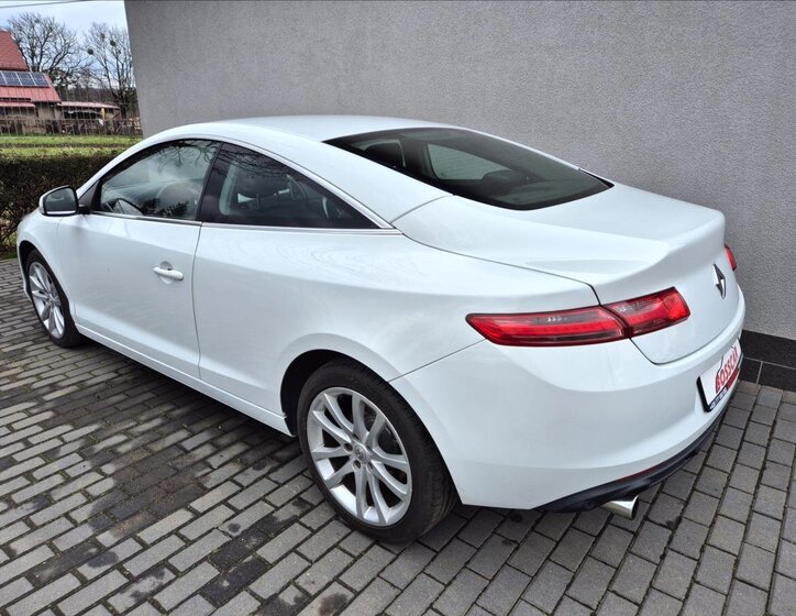 Renault Laguna Kupé 2,0 l 110 kw