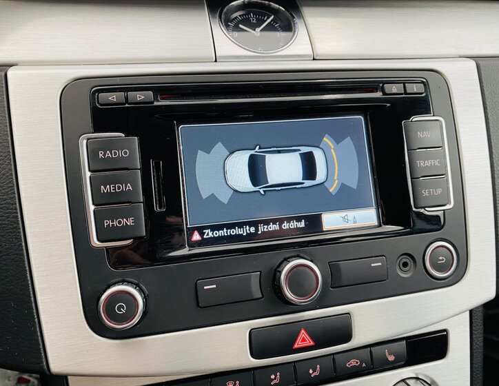 Volkswagen Passat Sedan / Limuzína 2,0 l 130 kw