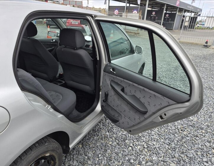 Škoda Fabia Hatchback 1,4 l 50 kw