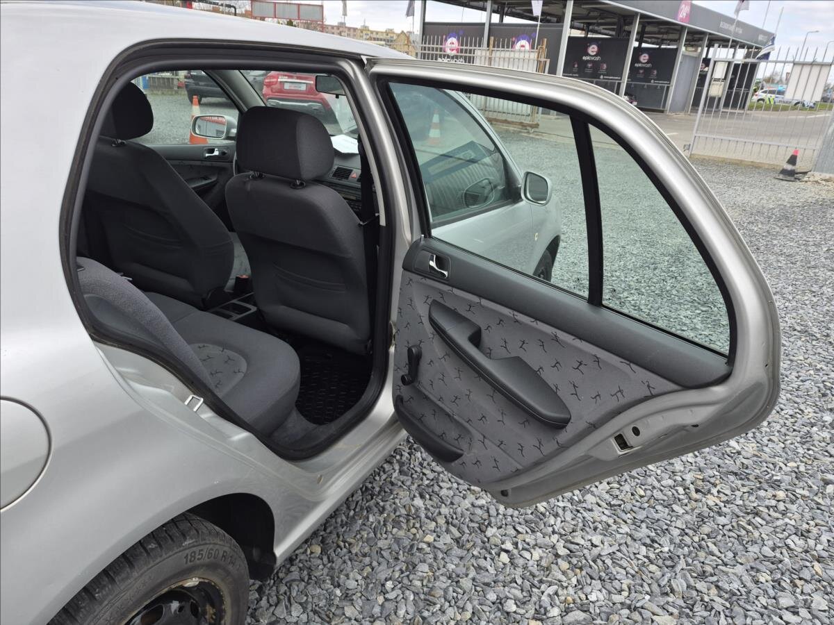 Škoda Fabia Hatchback 1,4 l 50 kw