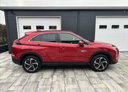 Mitsubishi Eclipse Cross SUV / Terénní 2,4 l 138 kw