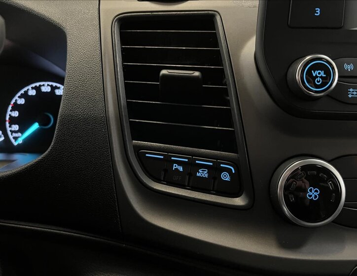 Ford Transit Custom MPV 2,0 l 96 kw