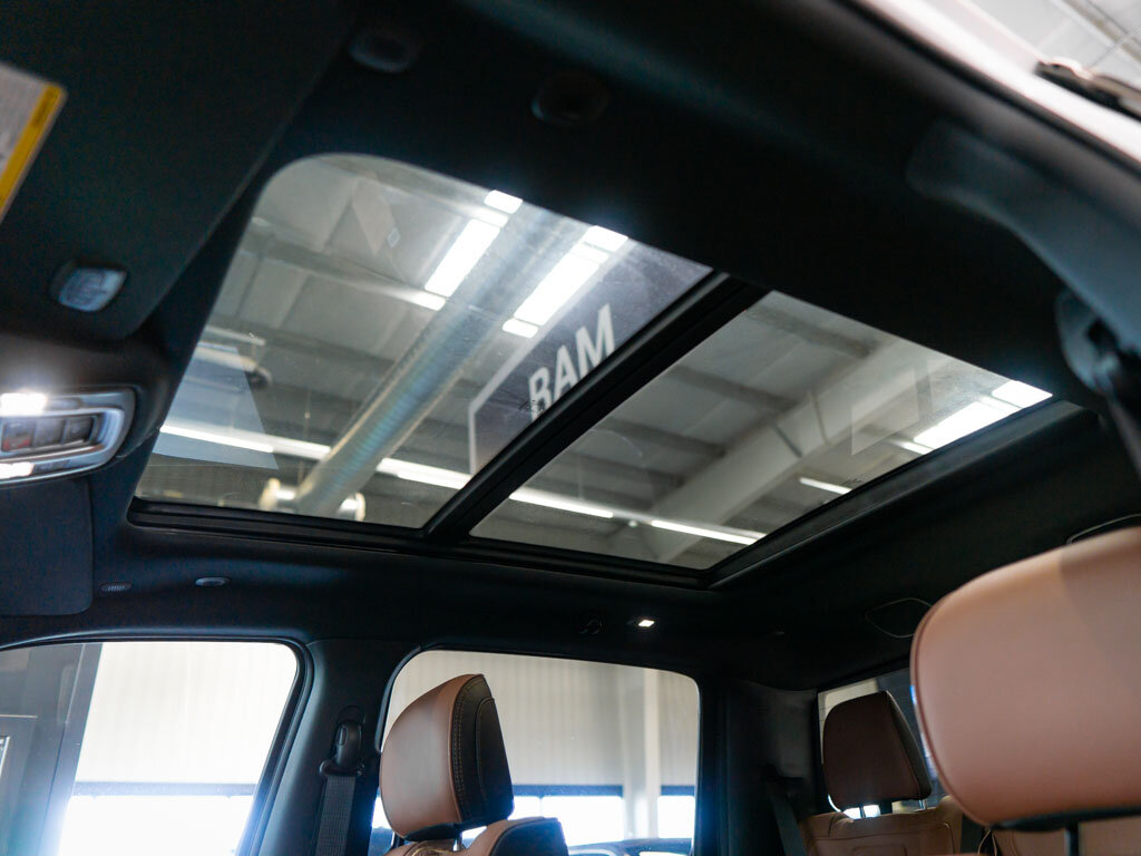 Dodge RAM Pick-up 5,7 l 291 kw