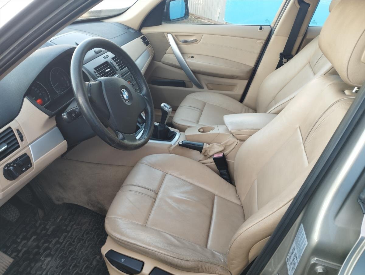 BMW X3 SUV / Terénní 2,0 l 130 kw