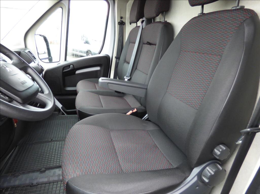 Peugeot Boxer Ostatní 2,2 l 121 kw