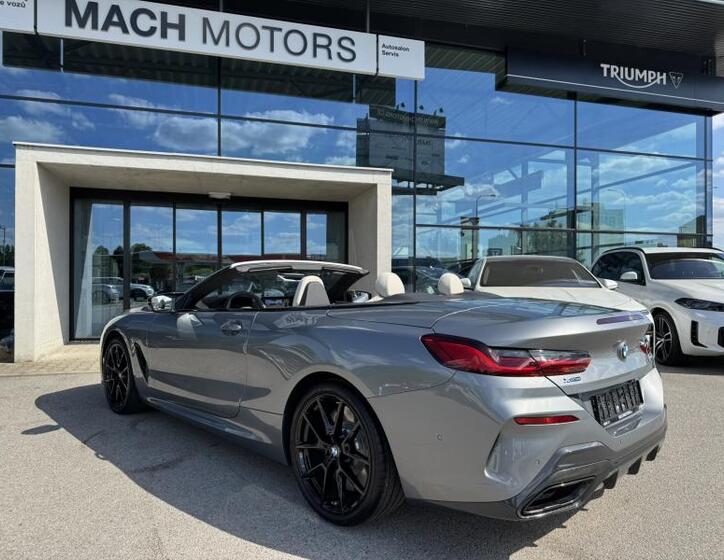 BMW Řada 8 10