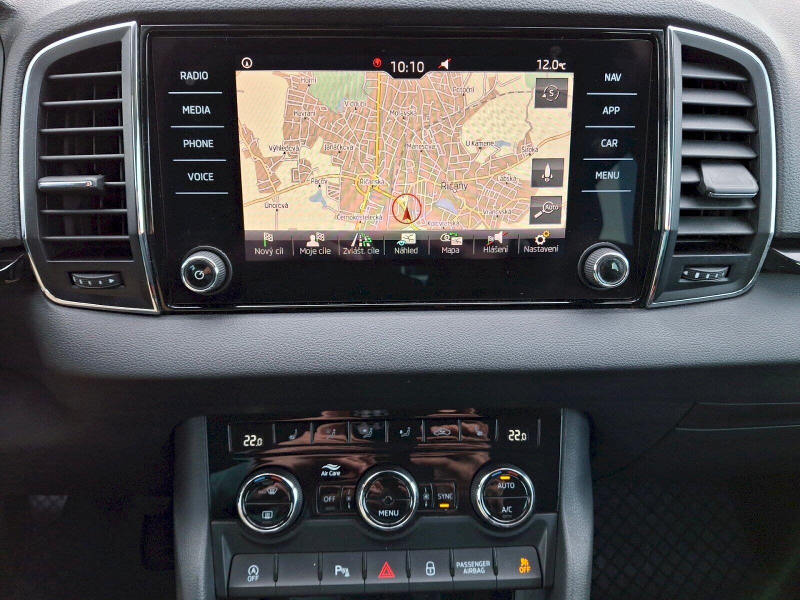 Škoda Karoq SUV / Terénní 1,5 l 110 kw