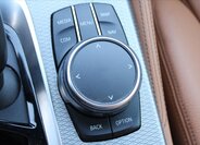 BMW Řada 5 Kombi 3,0 l 195 kw