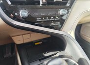 Toyota Camry Sedan / Limuzína 2,5 l 160 kw