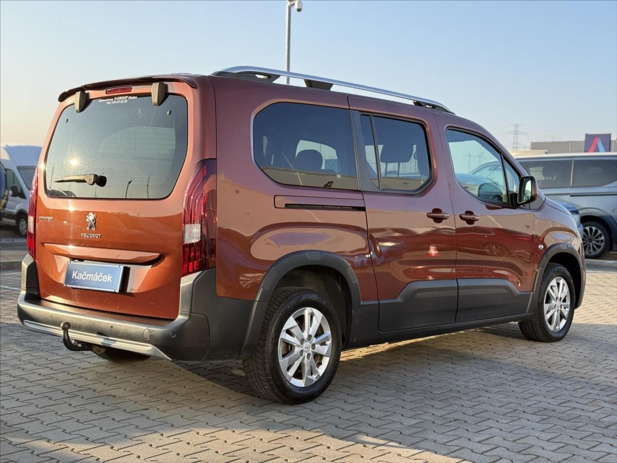 Peugeot Rifter MPV 1,5 l 96 kw