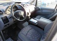 Mercedes-Benz Vito 9