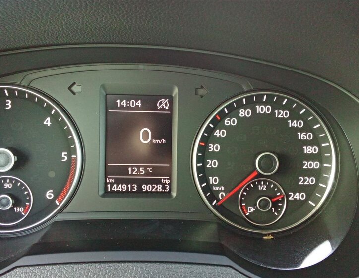 Volkswagen Sharan MPV 2,0 l 103 kw