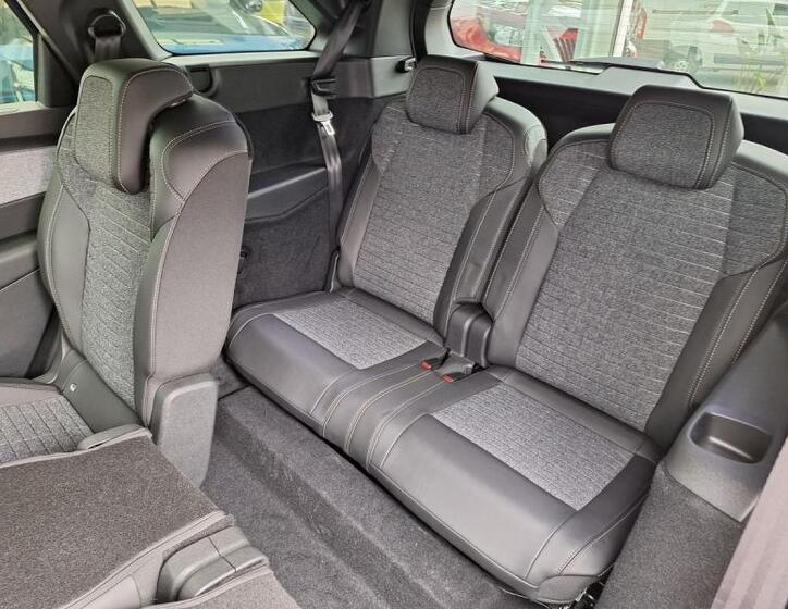 Peugeot 5008 18