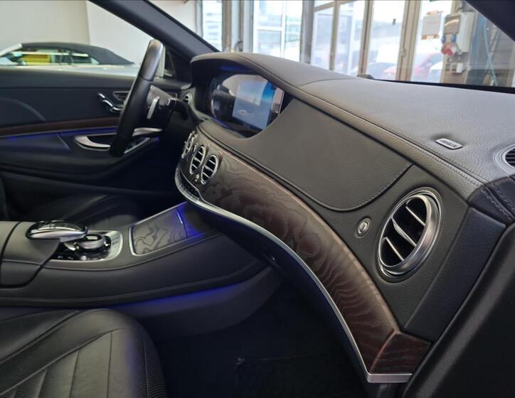 Mercedes-Benz Třídy S 17