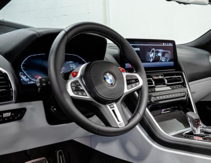 BMW M8 3