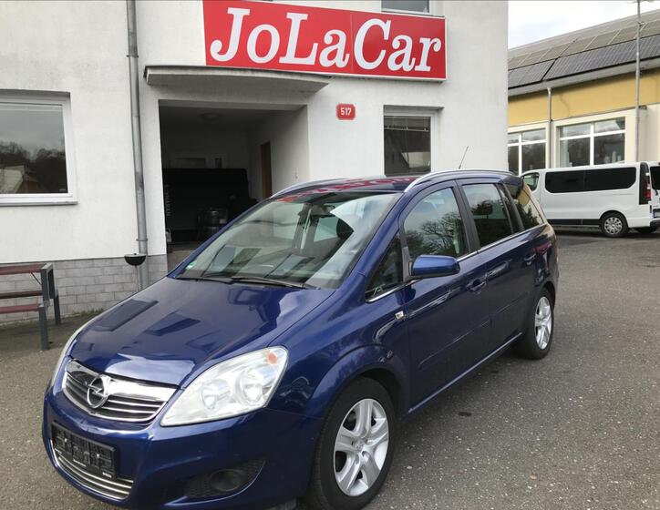 Opel Zafira 1
