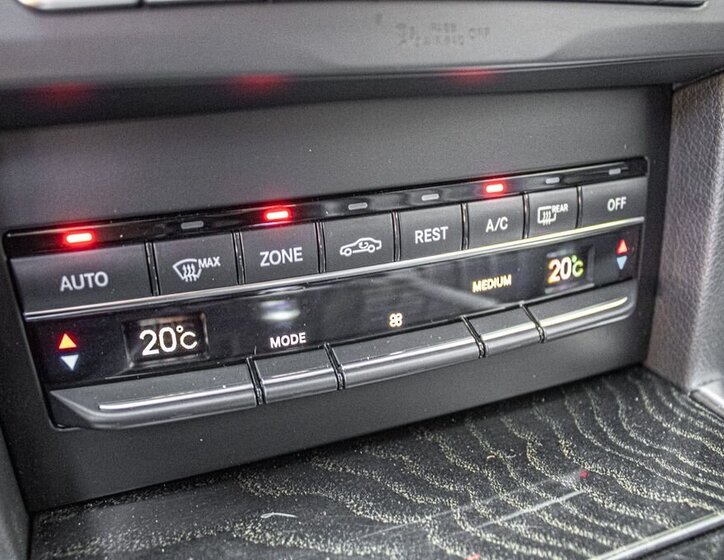 Mercedes-Benz Třídy E Kombi 3,0 l 190 kw