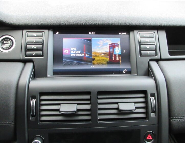 Land Rover Discovery Sport SUV 2,0 l 110 kw