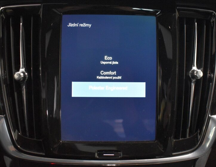 Volvo S90 Sedan / Limuzína 2,0 l 228 kw