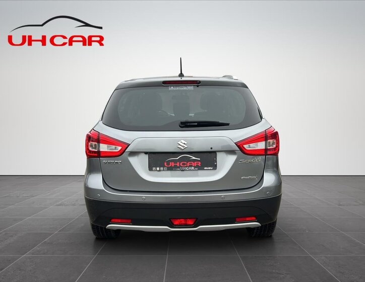 Suzuki SX4 S-Cross SUV / Terénní 1,4 l 103 kw
