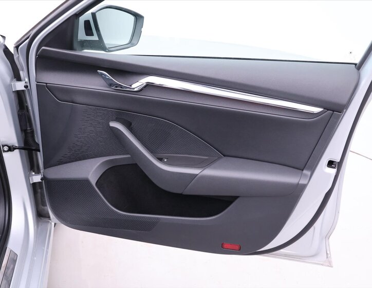 Škoda Octavia Kombi 1,5 l 110 kw