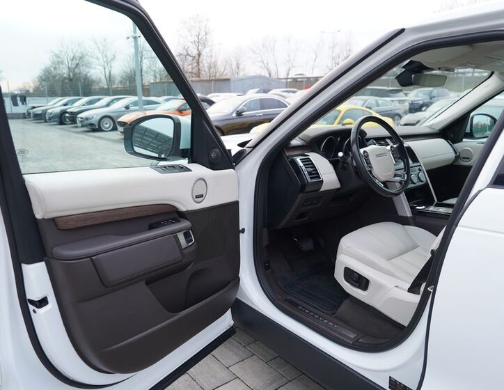 Land Rover Discovery 20