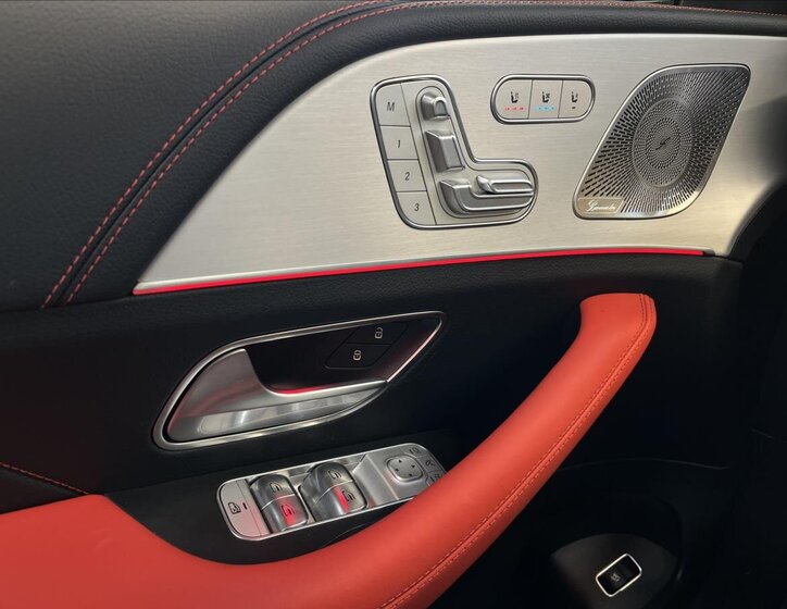 Mercedes-Benz GLE 12