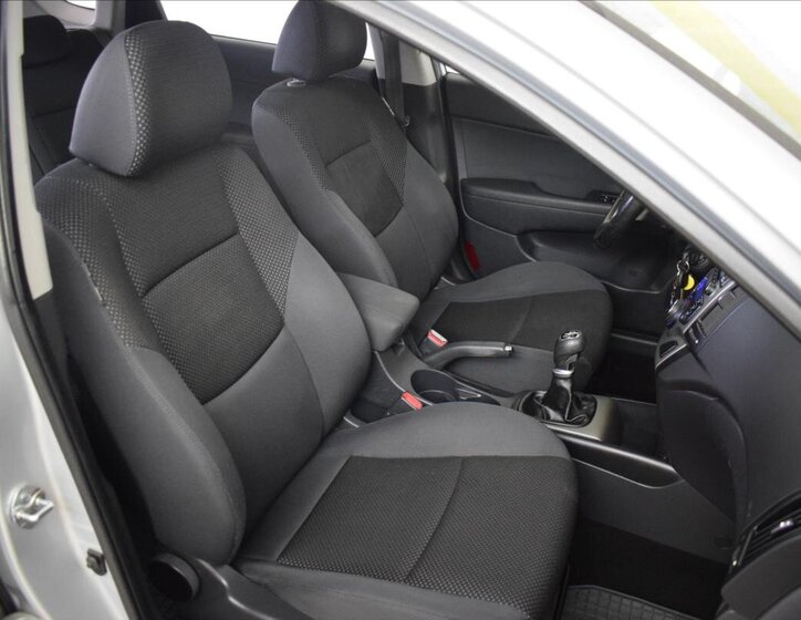 Hyundai i30 Kombi 1,6 l 92 kw