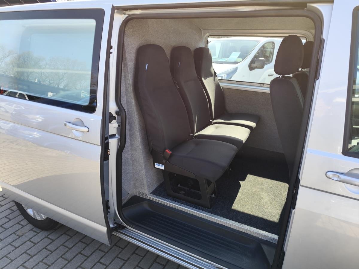 Volkswagen Transporter Kombi 2,0 l 110 kw