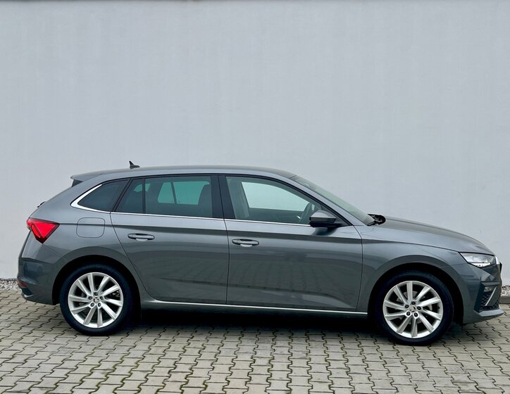 Škoda Scala 9