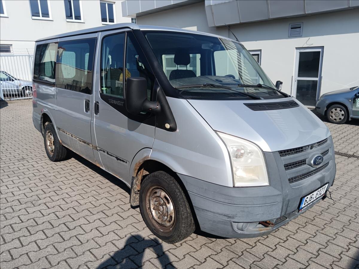 Ford Transit Kombi 2,2 l 85 kw
