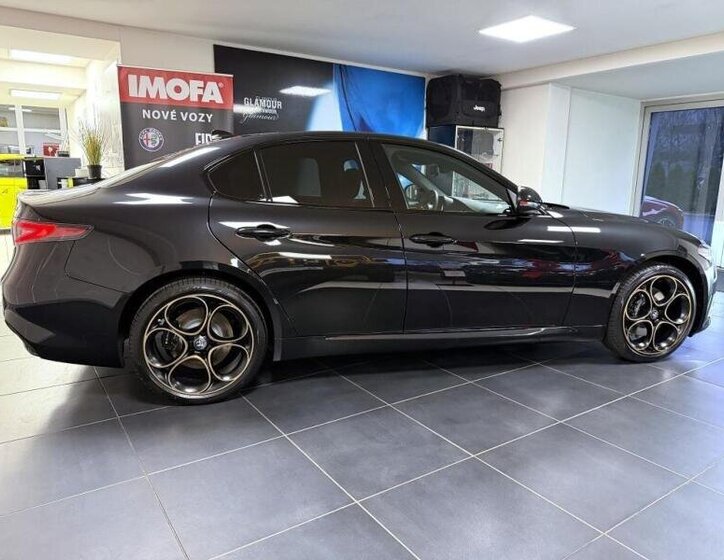 Alfa Romeo Giulia Ostatní 2,0 l 206 kw