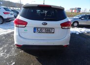 KIA Carens 8