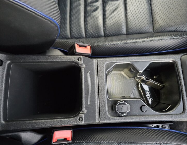 Volkswagen Golf Kombi 2,0 l 235 kw