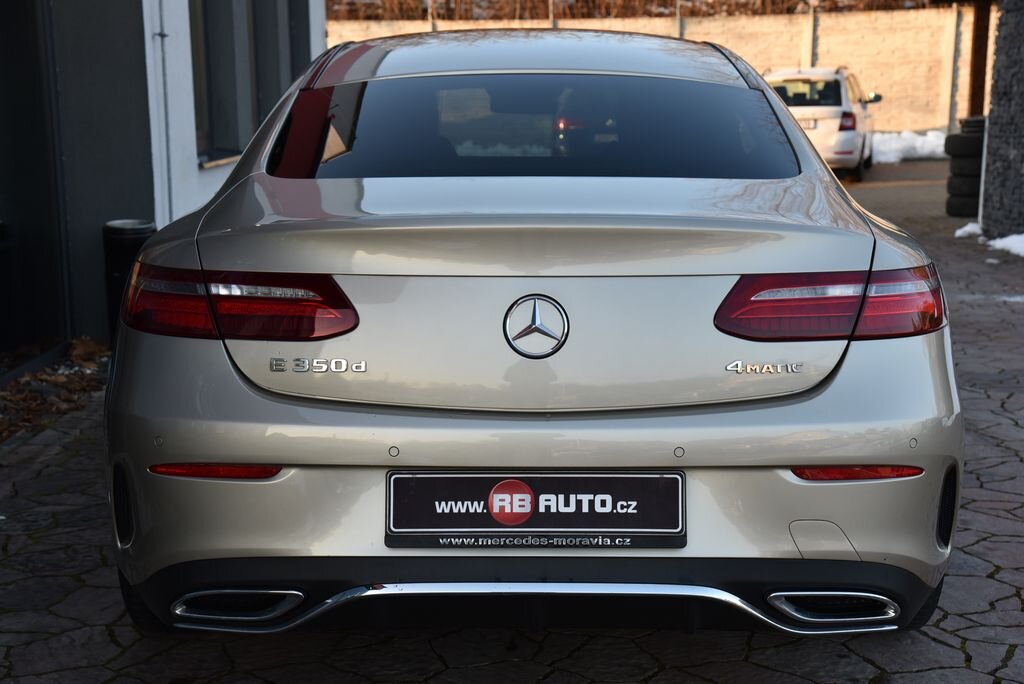 Mercedes-Benz Třídy E