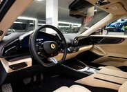 Ferrari Ostatní Hatchback 6,5 l 529 kw