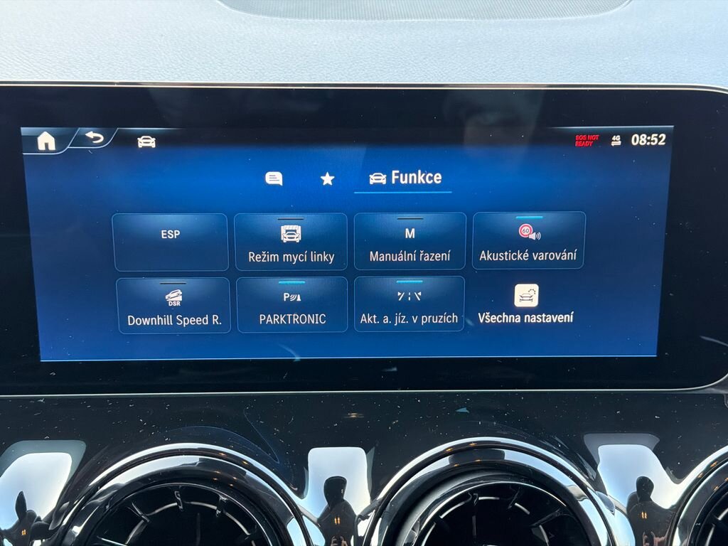 Mercedes-Benz GLA SUV / Terénní 2,0 l 140 kw