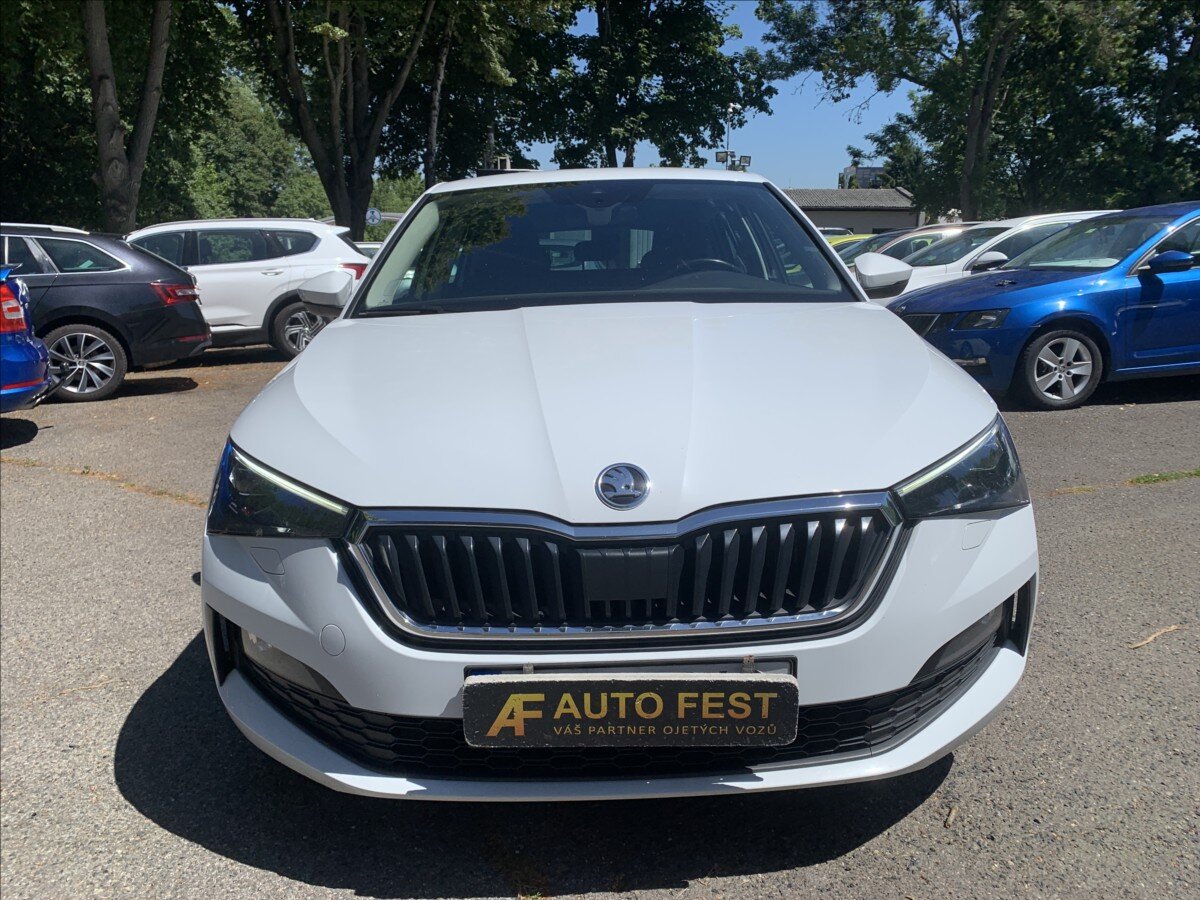 Škoda Scala Hatchback 1,5 l 110 kw