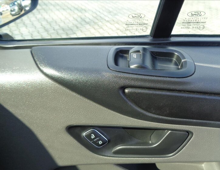 Ford Transit Custom Ostatní 2,0 l 79 kw