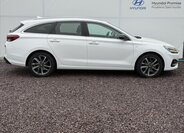 Hyundai i30 24