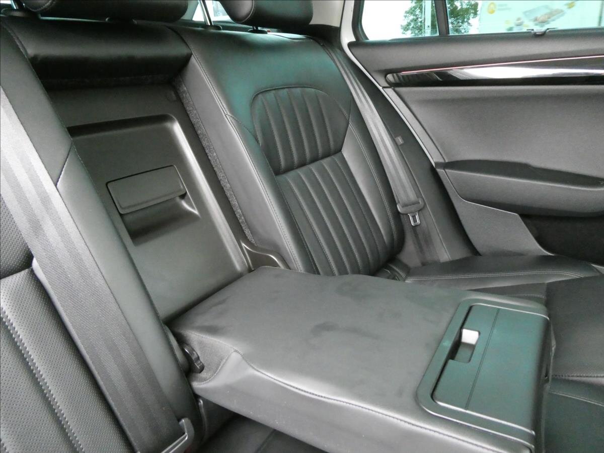Škoda Superb Kombi 2,0 l 140 kw