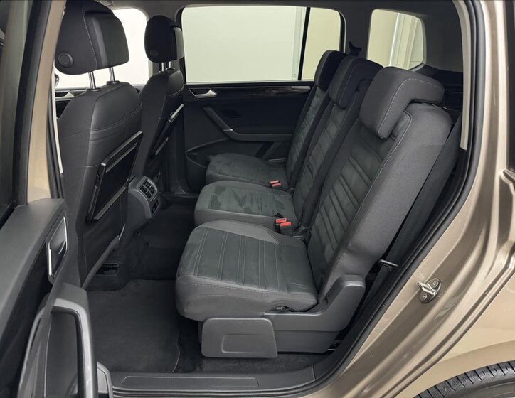 Volkswagen Touran MPV 2,0 l 110 kw