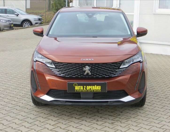 Peugeot 5008 MPV 1,2 l 96 kw