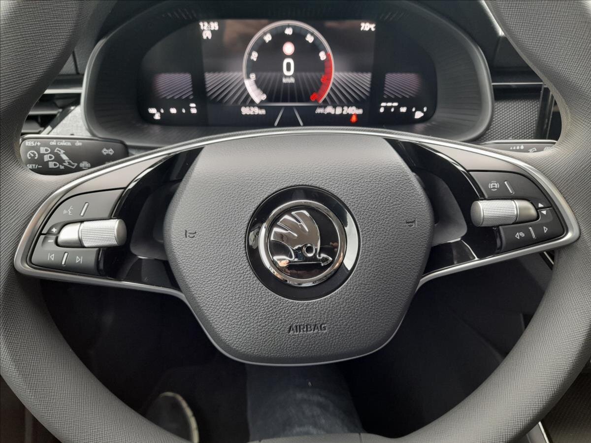 Škoda Scala Hatchback 999,0 85 kw