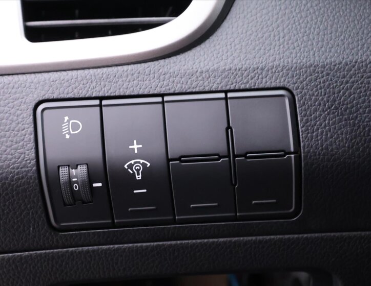 Hyundai i30 Hatchback 1,4 l 73 kw