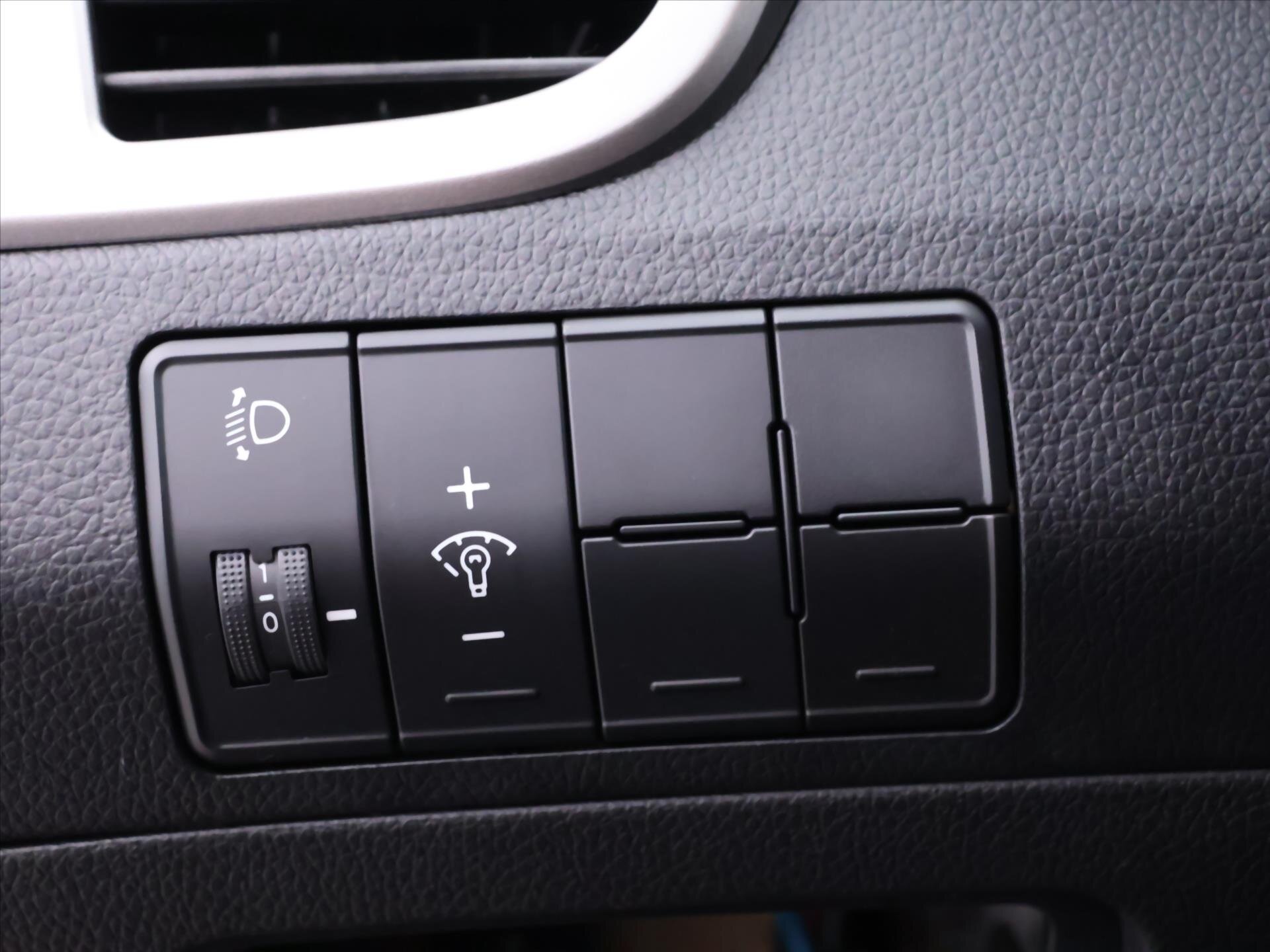 Hyundai i30 Hatchback 1,4 l 73 kw