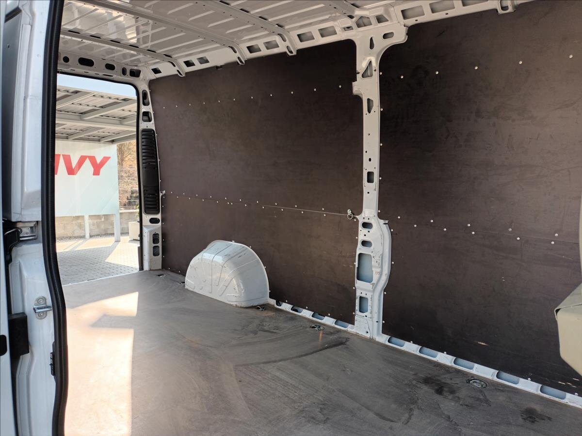 Fiat Ducato Skříň 2,2 l 132 kw